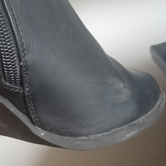 Xoxo black faux leather heeled ankle booties boots - Picture 11 of 11